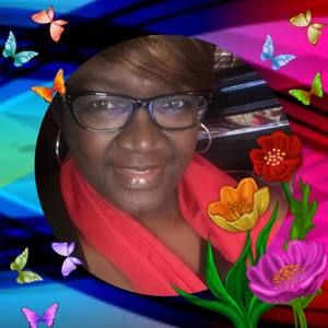 Meet your Posher, Yolanda